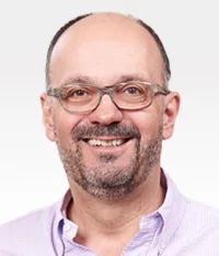 Dr. Hakan Altinöz.